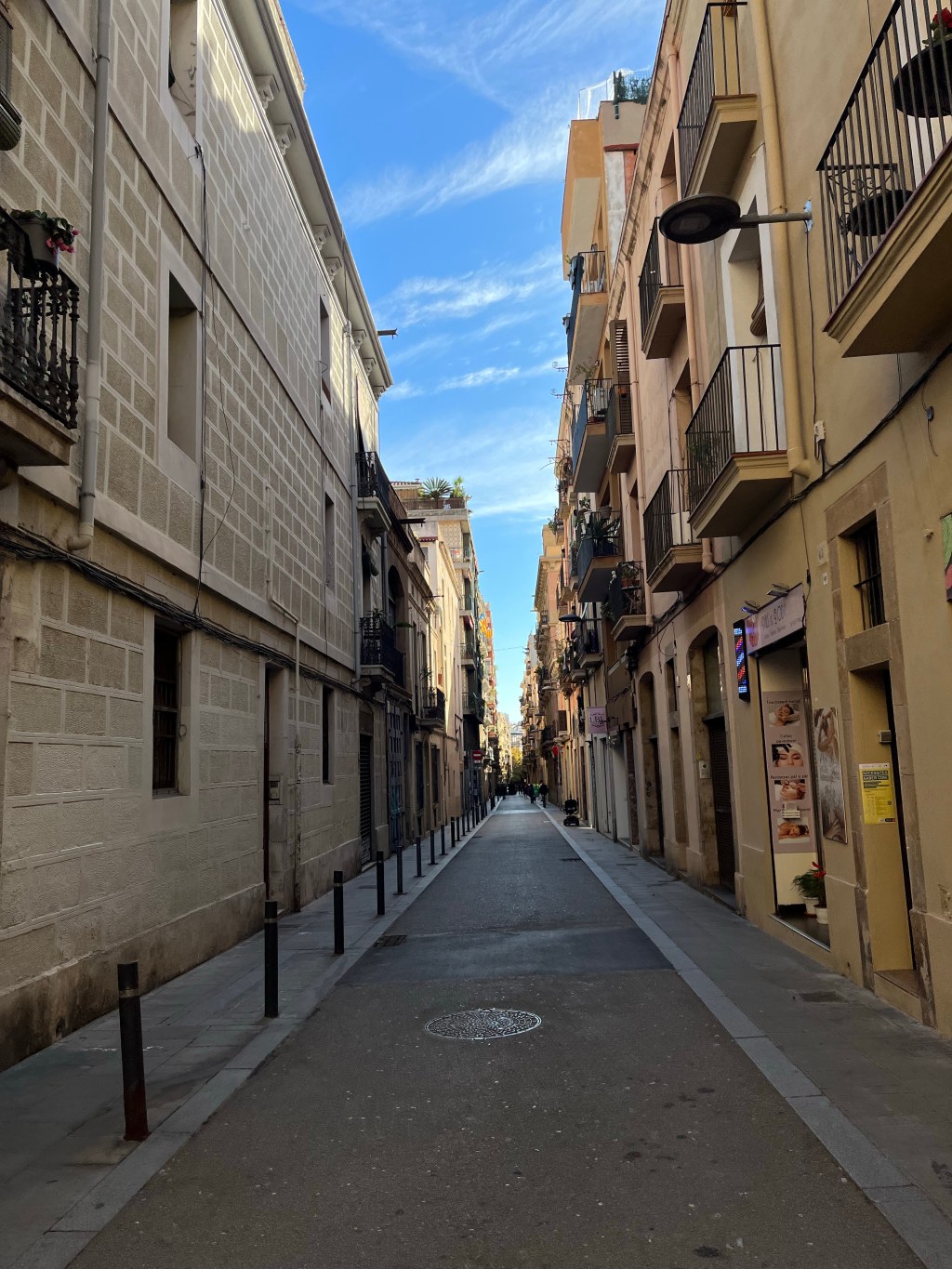 Travel Inspo #3: Most authentic quarter in&nbsp;Barcelona