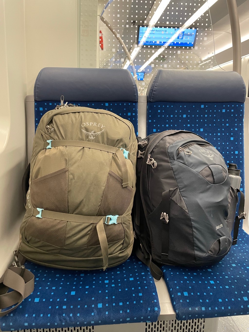 Travel Tip #4: How to travel the world with a&nbsp;carry-on?