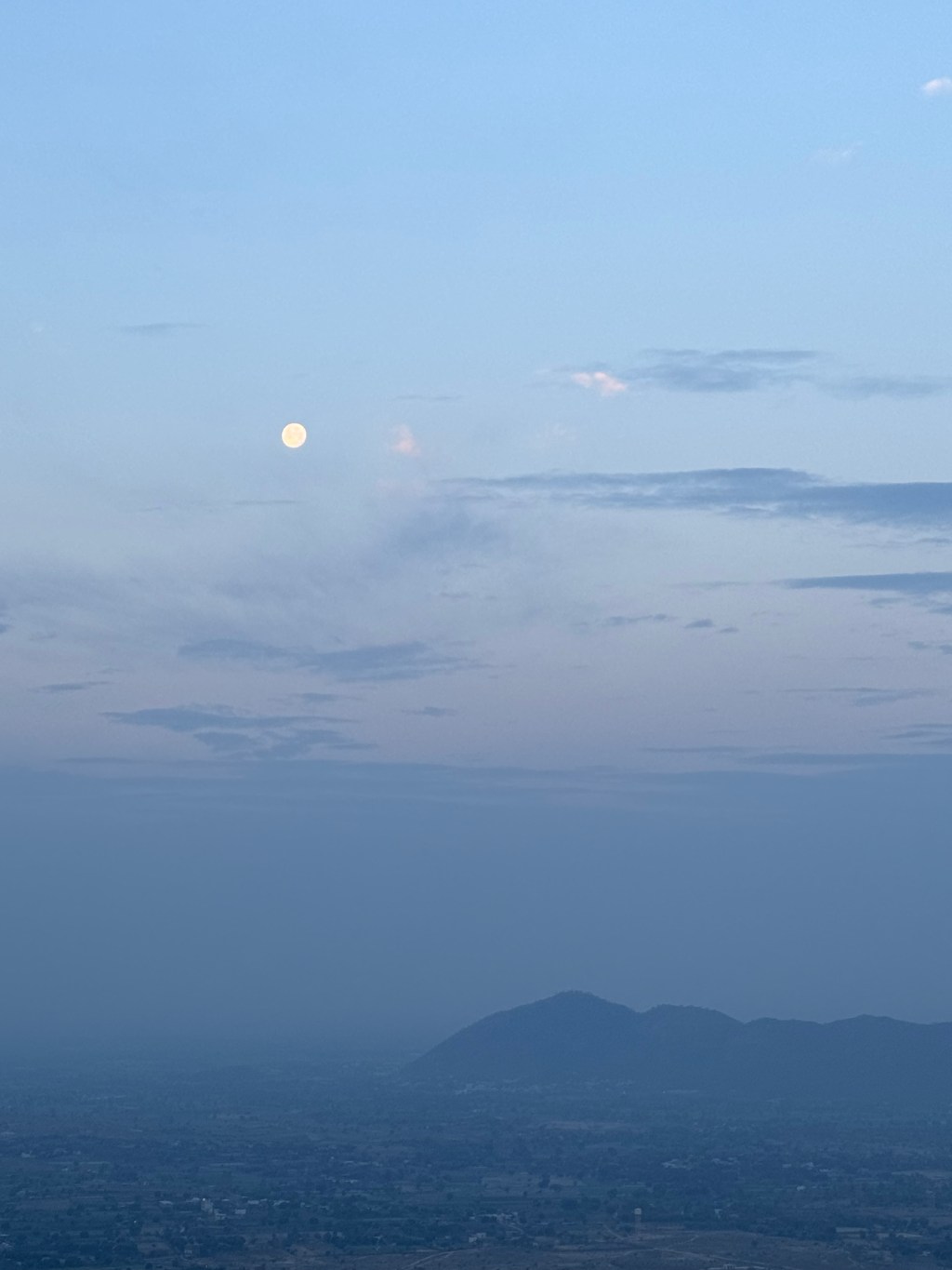 Travel Inspo #8: Sunrise Hike in&nbsp;Pushkar